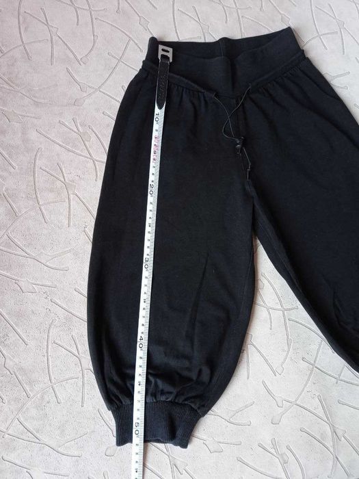 Футболка, капрі (бриджі, штани) для спорту, танців, повсякдення дитячі