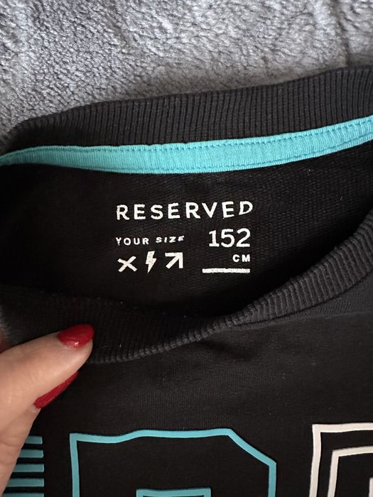 Dwie bluzy Reserved 146 i 152 cm cuenkie