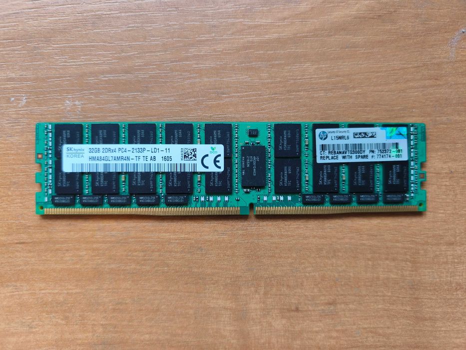 SK hynix 32GB ECC DDR4 2133 PC4-17000R Reg серверная