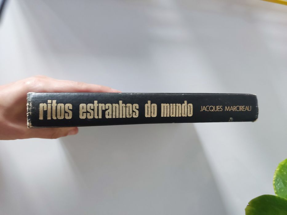 Livro Ritos estranhos do mundo de Jacques Marcireau