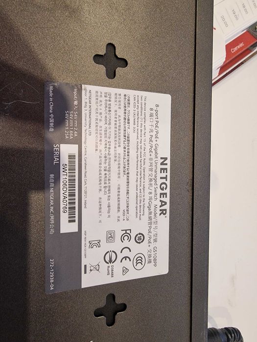 Switch Netgear GS108PP PoE 8-port (Gigabit) – 123W