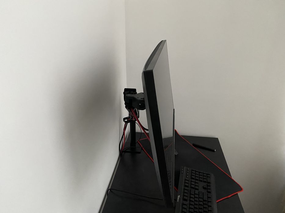 Монітор 27'' HyperX Armada QHD Gaming (64V69AA)