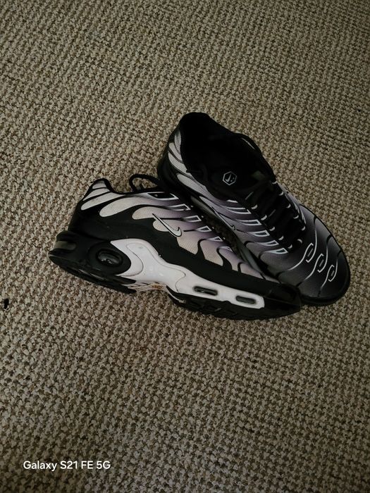 Кросовки Nike Air Max Plus