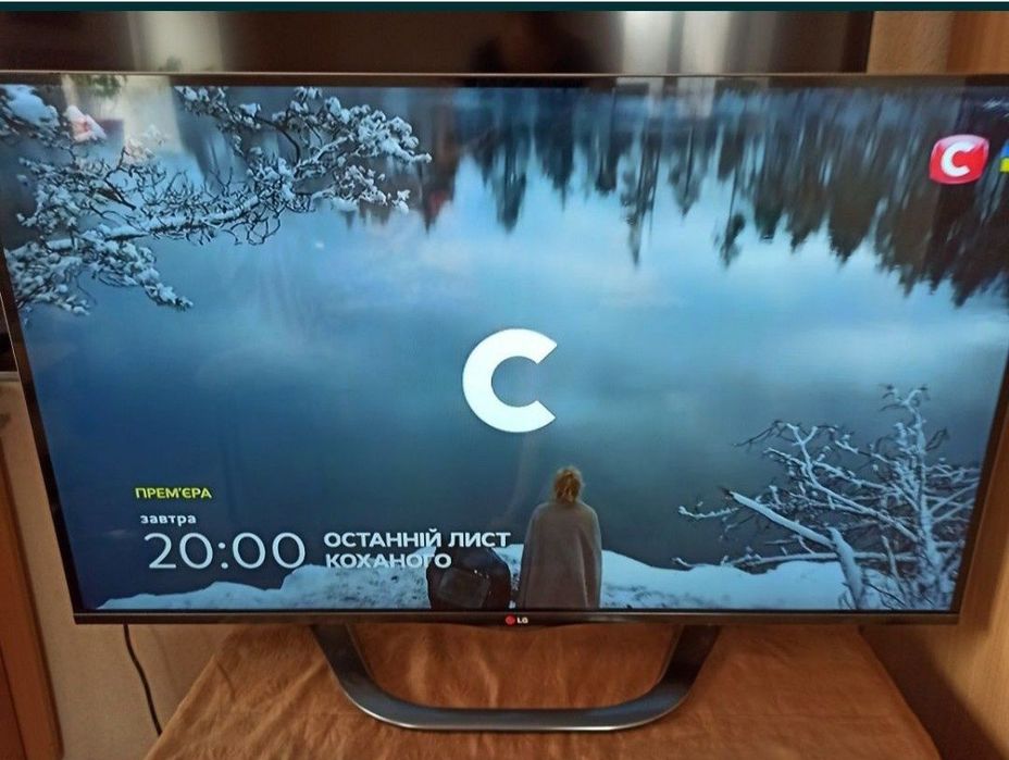 LG 47LA690v Телевізор