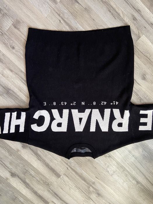 Светр. Bershka. L. Стан новий.