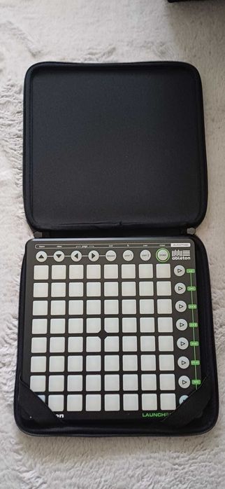 Novation Launchpad MK1 MIDI – Como Novo