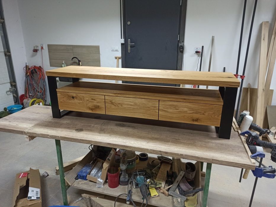 Szafka RTV 160. 120-200 cm  loft styl lity dąb, olej lakier Blum