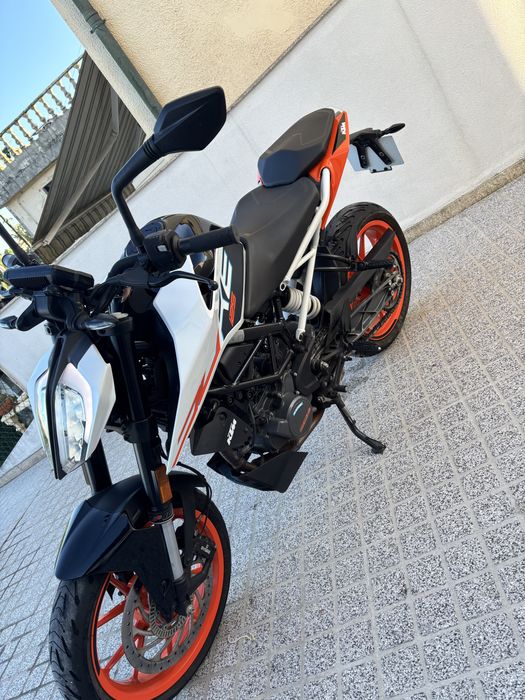 Ktm Duke 125  ano 2023