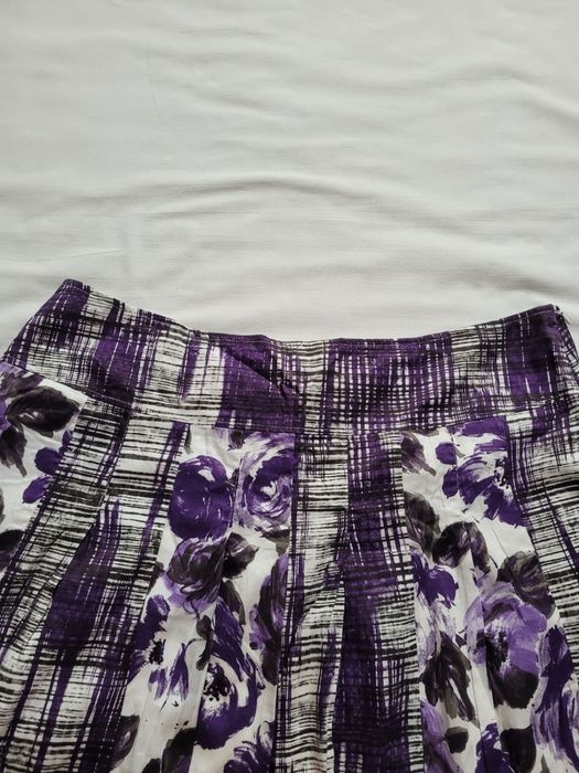 Красива літня спідниця Gerry Weber, розмір XL, довжина 60 см