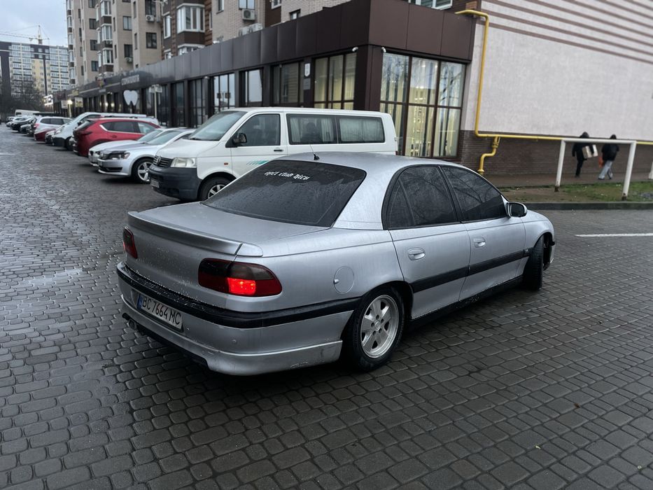 Opel Omega B 2.5 210 л.с газ/бензин