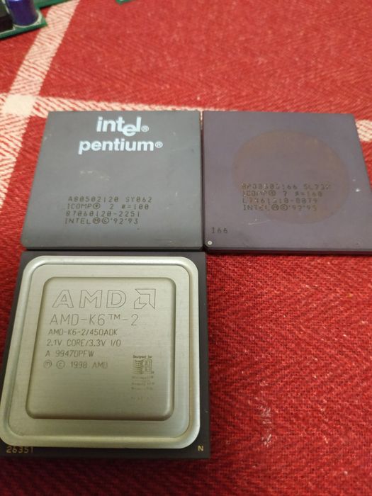 Intel 80486 Intel A80502133
CPU part number    A80486DX4-100