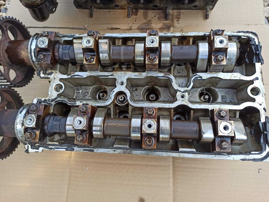 Głowica Głowice 2X Opel Vectra Signum 3.2 V6 211KM Z32SE
