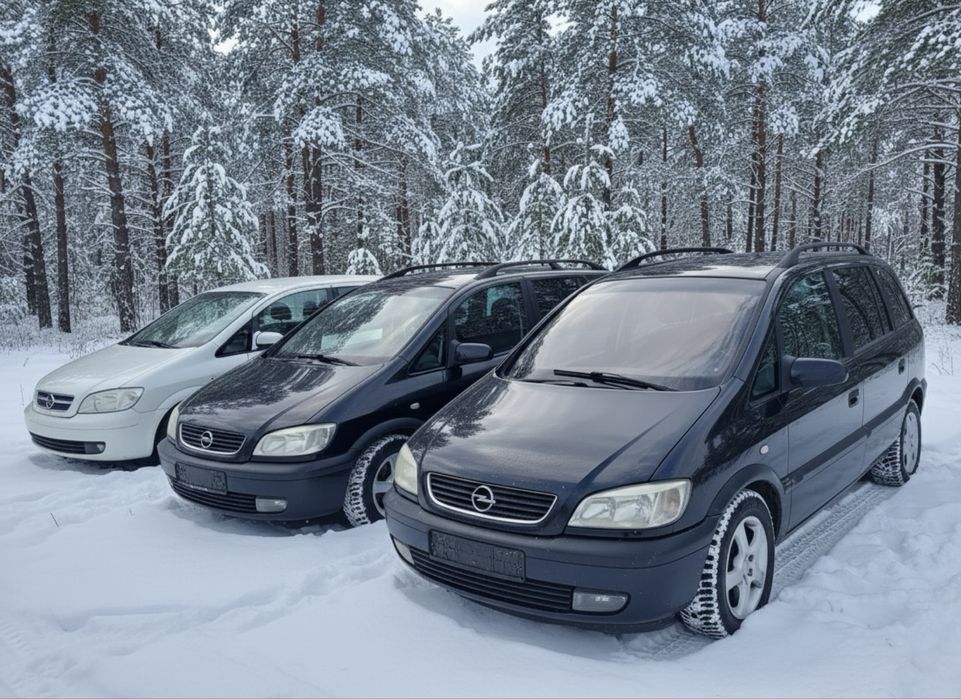 Opel Zafira Рестайлінг не розмитнена вже в Києві
