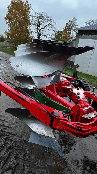 Pług Unia IBIS LS 3+1 ramię do wałów