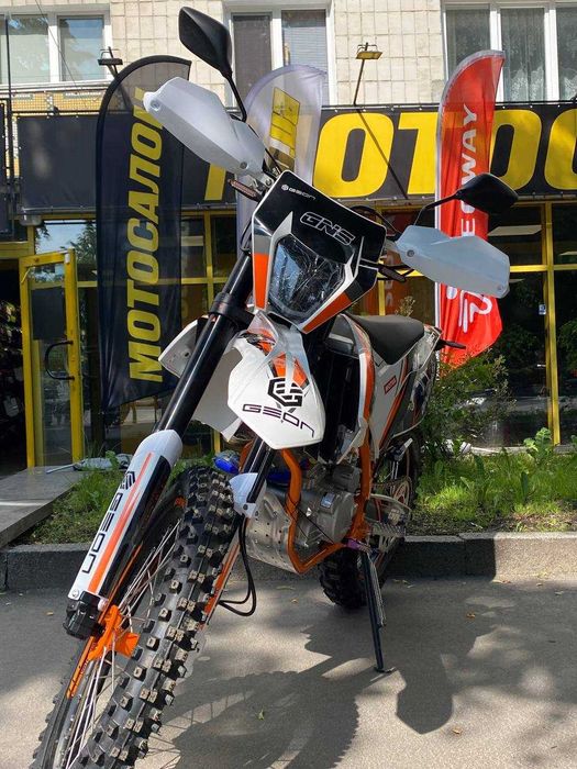 Мотоцикл GEON DAKAR GNS 300