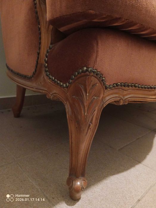 Sprzedam komplet 6 krzeseł + sofa