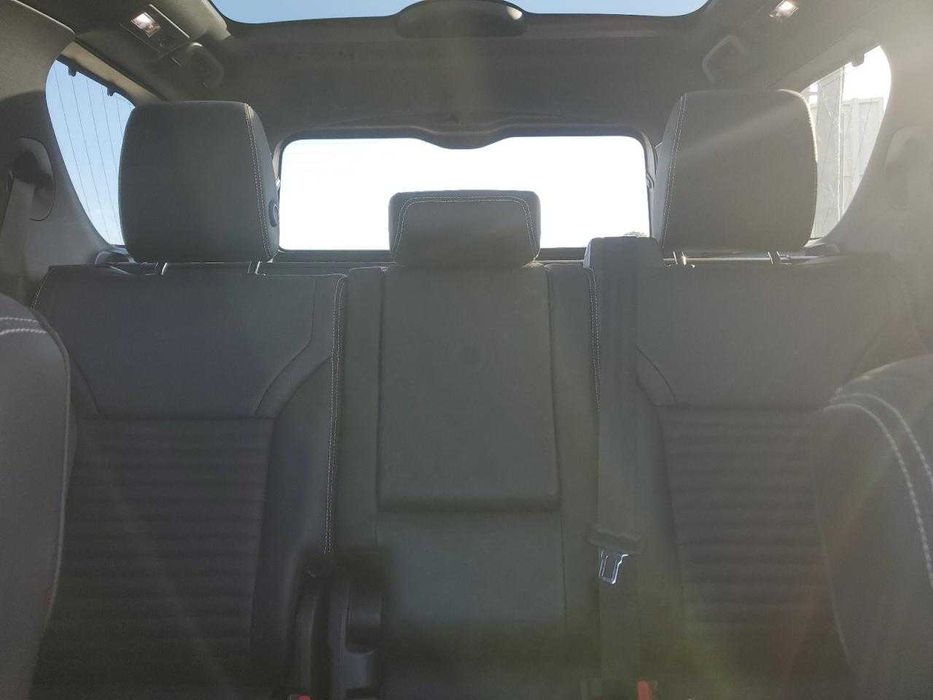 Land Rover Discovery R-Dynamic (2021)