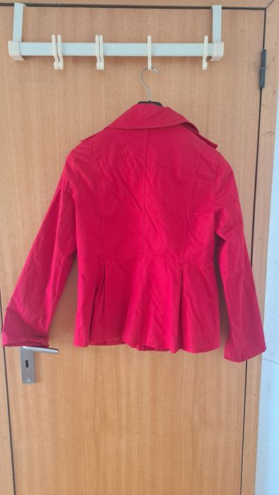 Casaco Vermelho • 42 • Attentif
