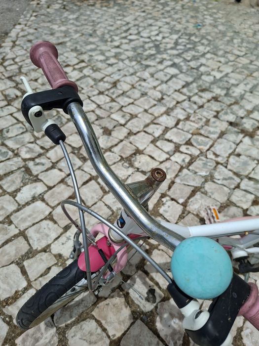 Bicicleta menina 6-8anos