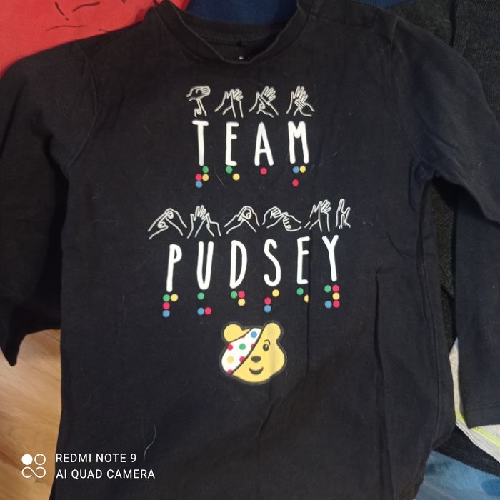 Zestaw dla chłopca rozm 116 koszulki sweterki