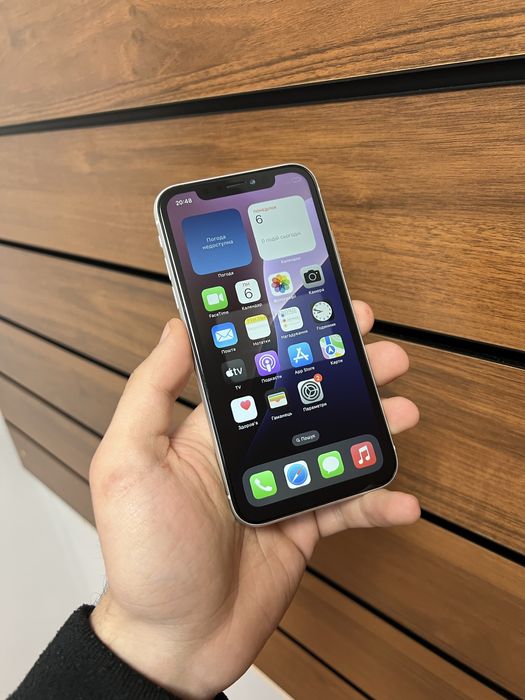 iPhone XR 128gb / Айфон / Телефон