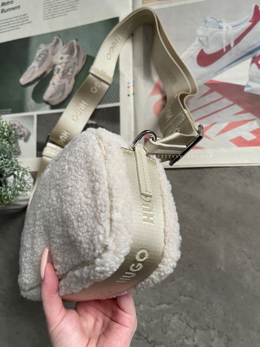 hugo нова оригінальна жіноча сумка через плече хюго тедді бежева