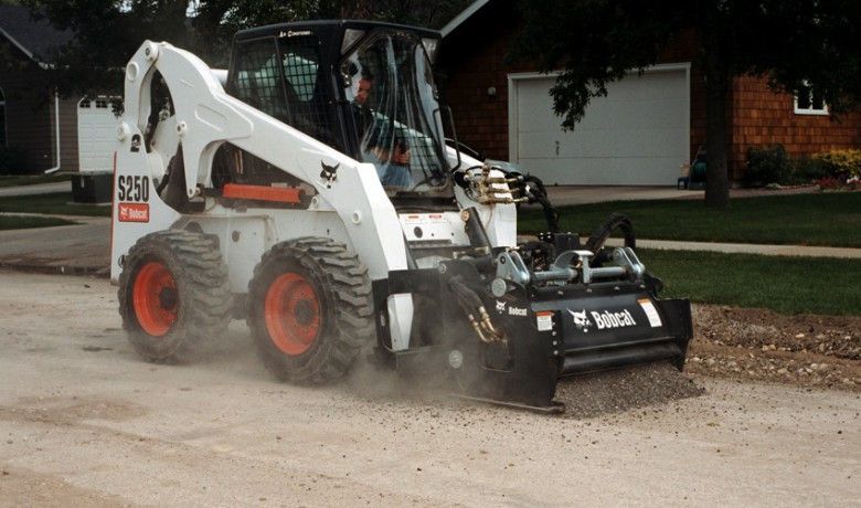 Аренда дорожной фрезы Bobcat s630 для снятия асфальта, ФРЕЗА оренда
