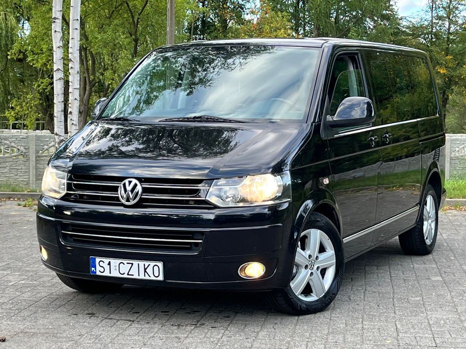 Volkswagen Multivan ** HIGHLINE ** | 140KM | DSG | Alcantara | Czarny