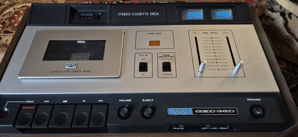 Magnetofon Akai GXC-36D