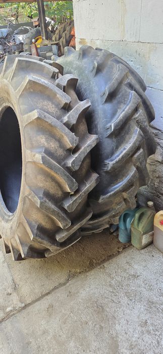 Opona 14.9x28 C360 16.9x28 Zetor C355