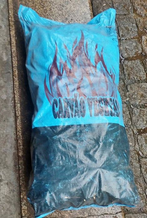 Carvão vegetal Sacos14Kg
