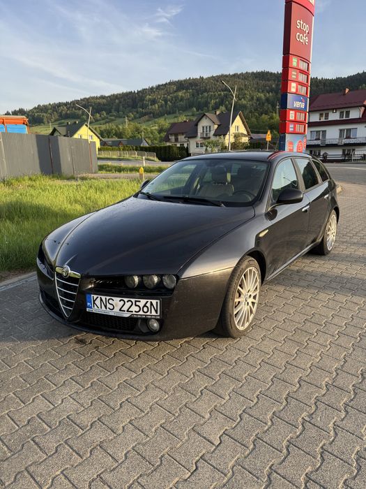 ALFA ROMEO 159 / AUTOMAT / 2.4 200KM / 300tys. / skóra / elektryka / Faktura vat / wsiadac i jeździć