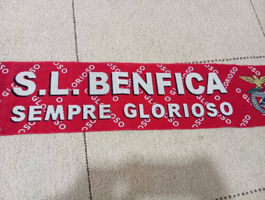 Cachecol Benfica