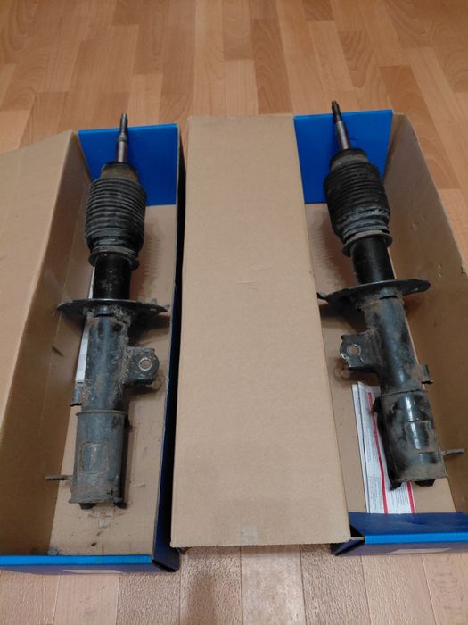 Амортизатор, стойка для КІА RIO 3 2012, 1.6 седан. б/у.