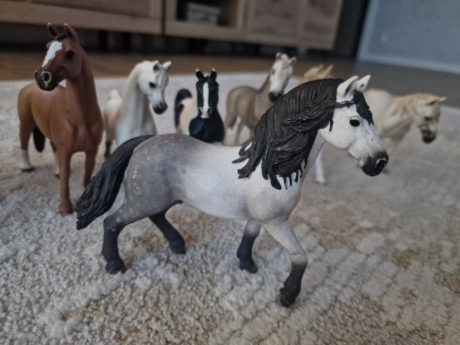 Figurki Schleich