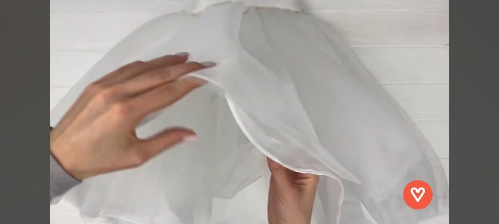 Неймовірно красива випускна сукня  від Matalan