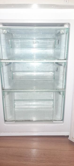 Морозильна камера A+