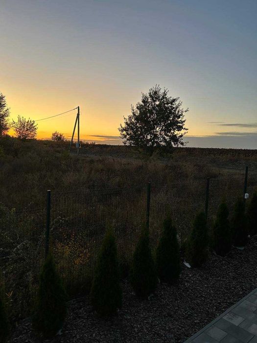 Оренда сучасного будинку-дачі в Нових Безрадичах 30хв до центру Києва