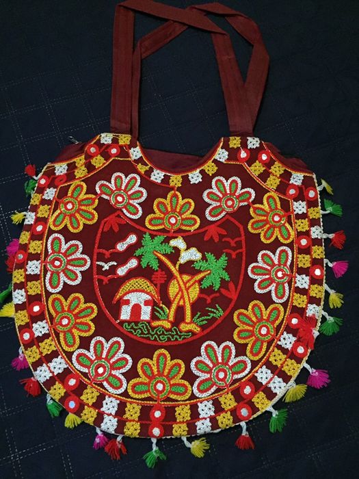 Torebka saszetka dokumenty Indie