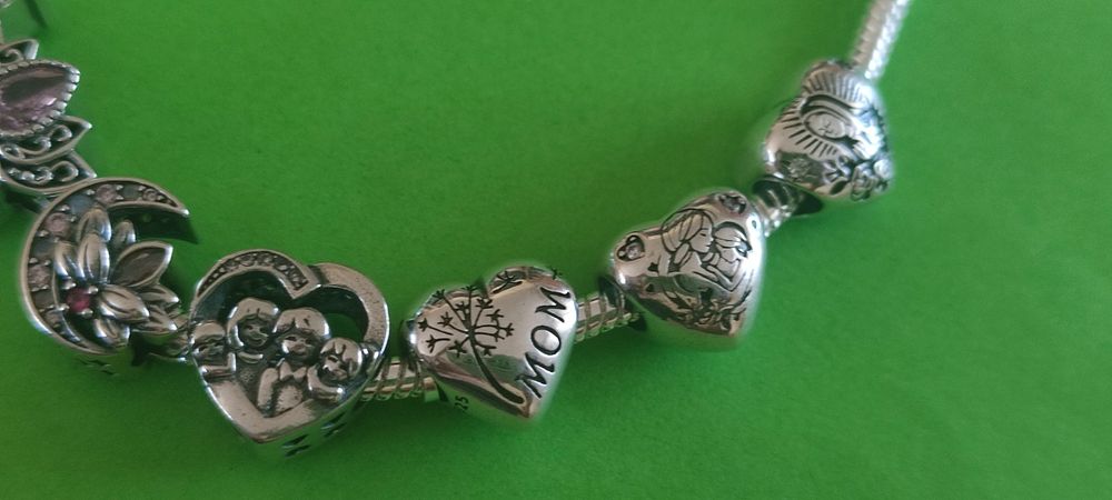 Charms srebrny s925.    Nowe