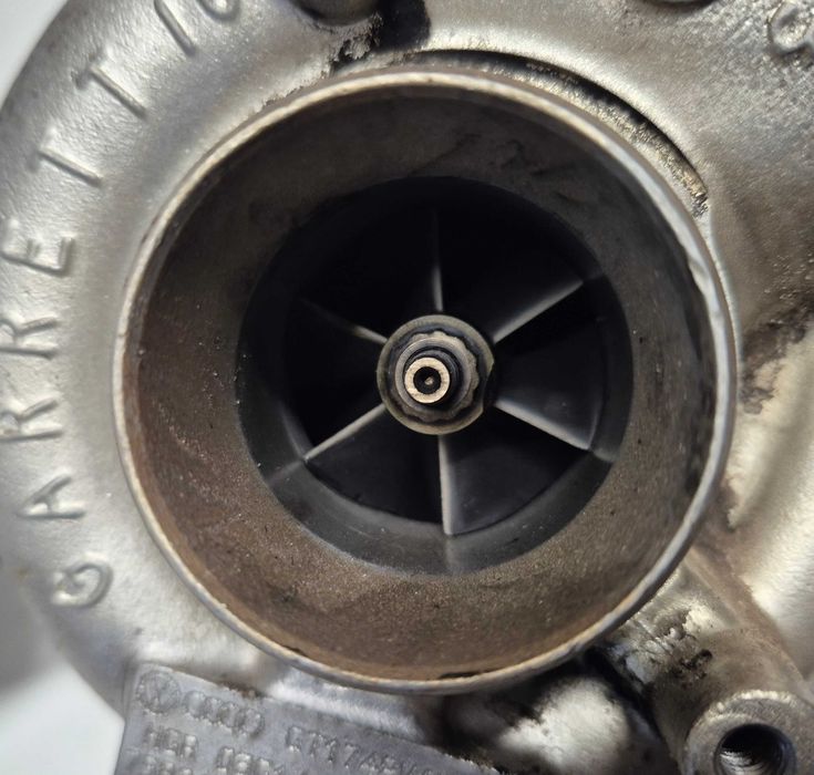 Turbosprężarka Audi A4 B7 A6 C6 2.0 TDI 16V
