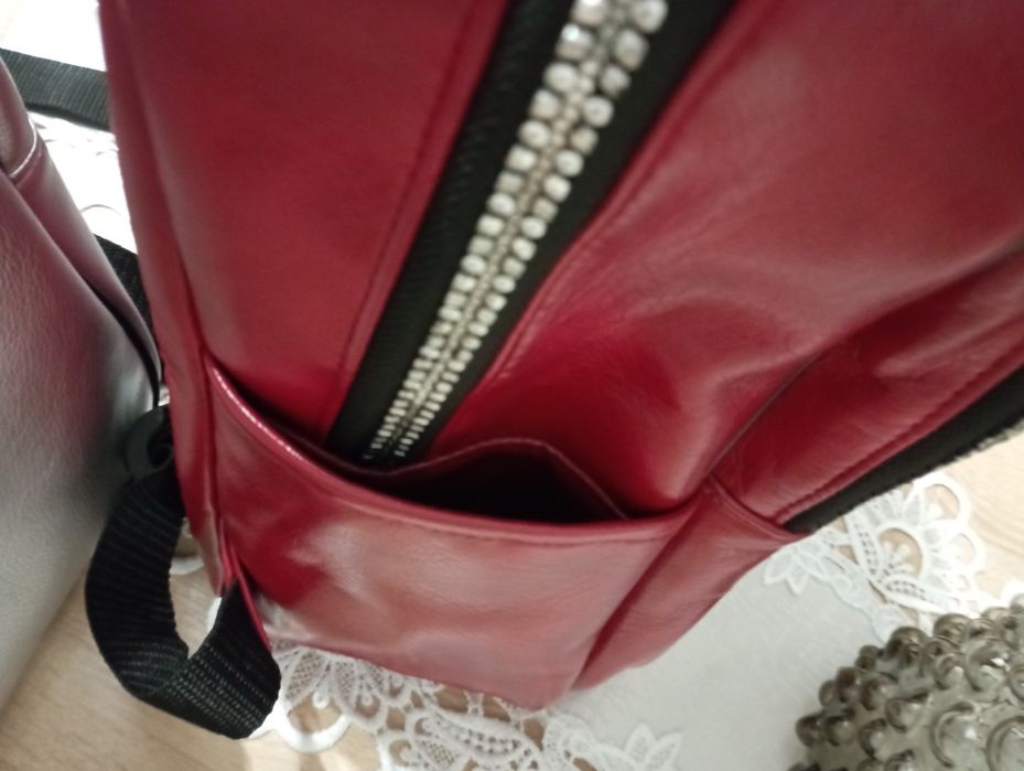 Продам гарні нові рюкзаки кожзам