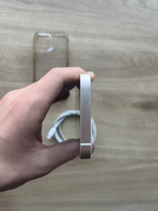 IPhone 13 mini bialy