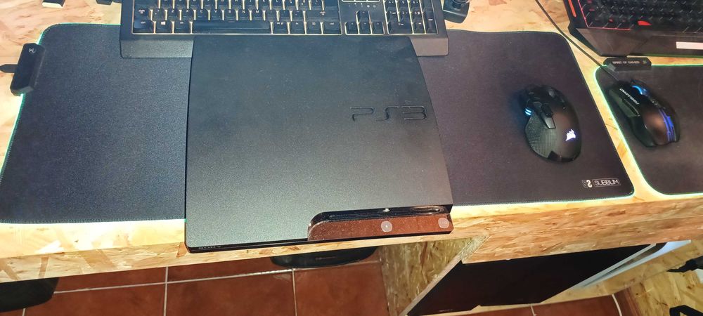 Sony Playstation 3 Slim 320 GB  - Preto