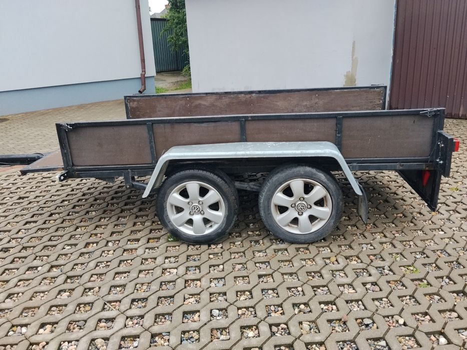 Przyczepa zarejestrowana dwuosiowa SAM