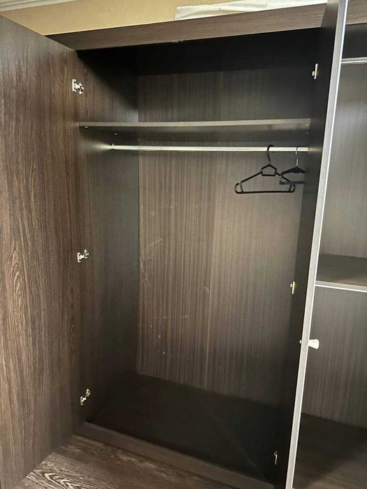 продам меблі для спальні
