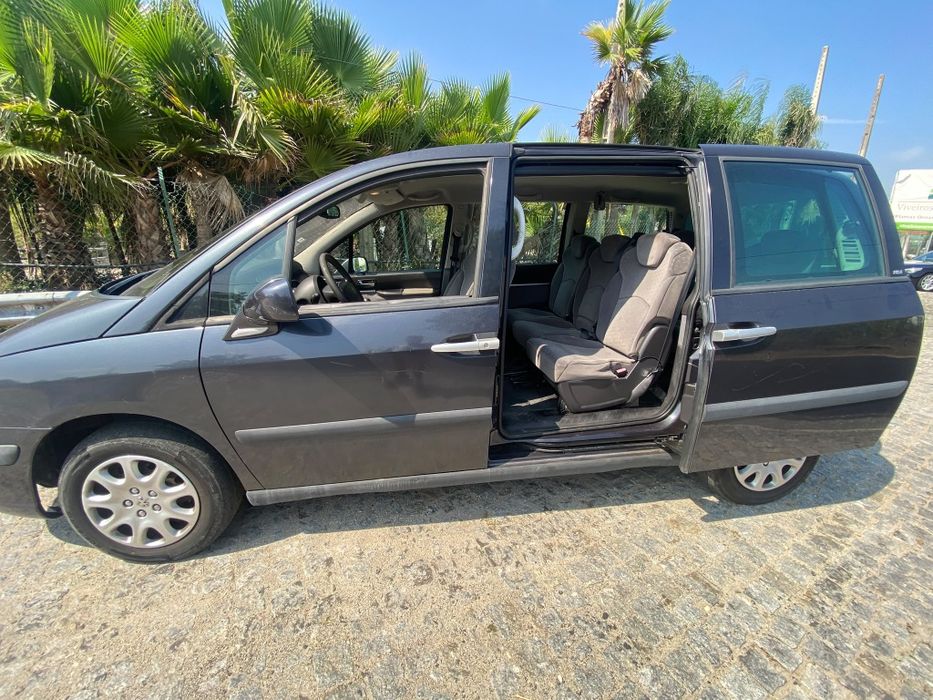 Peugeot 807
7 lugares
