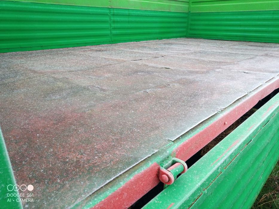 Przyczepa  rolnicza d47