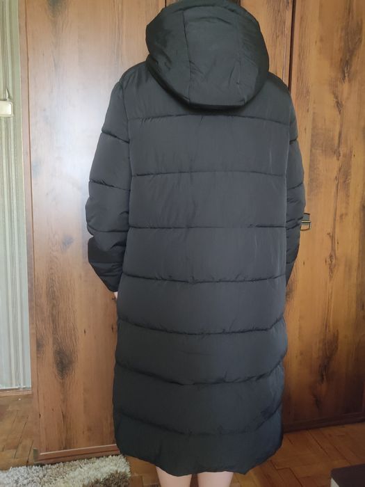 ТЕРМІНОВО! Пальто жіноче Colin's, XL
