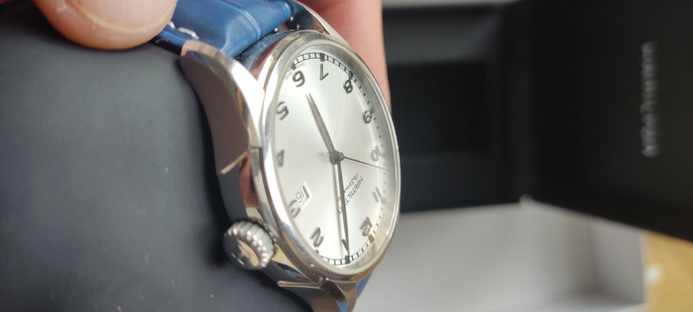 Relógio Hamilton automático American Classic Valiant Auto